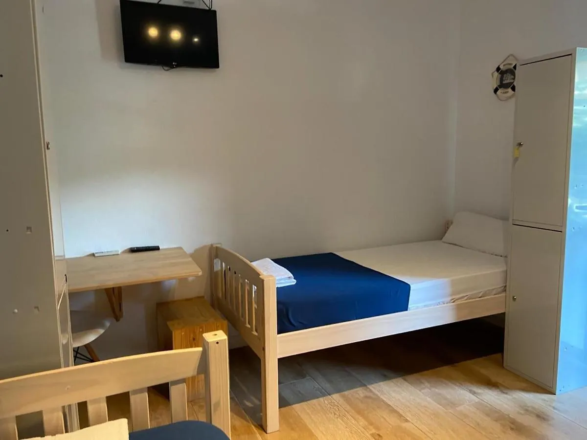 *** Guest house Hostal Porto Mar Salou Spain