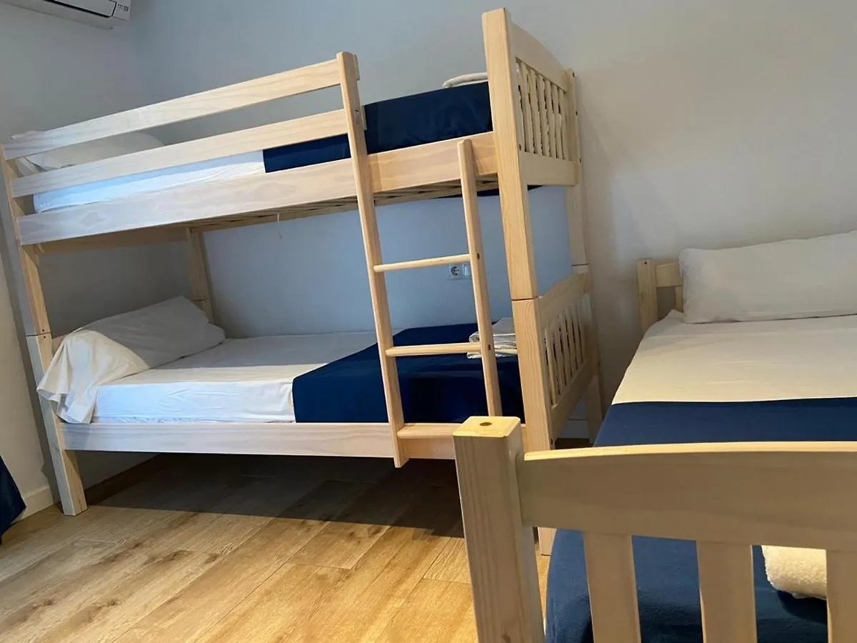 Guest house Hostal Porto Mar Salou