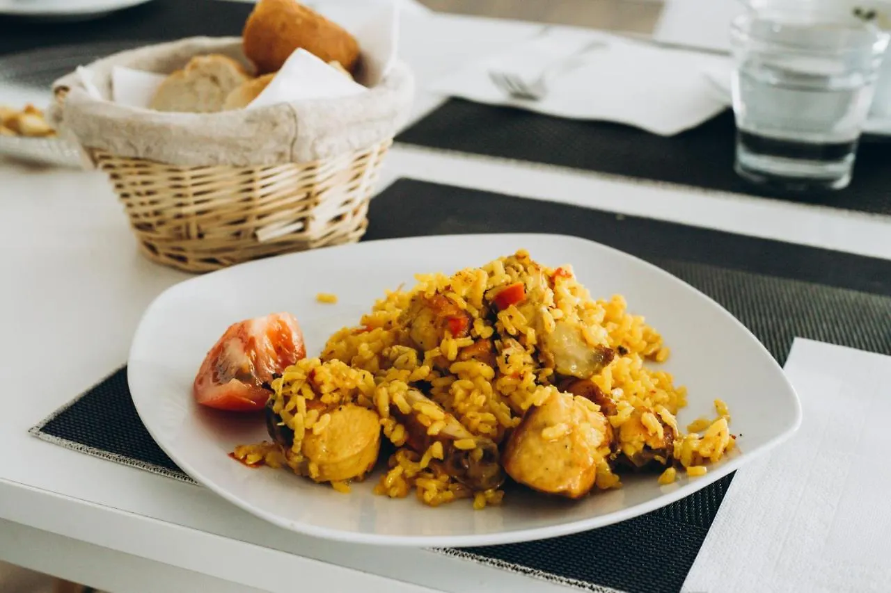 Guest house Hostal Porto Mar Salou