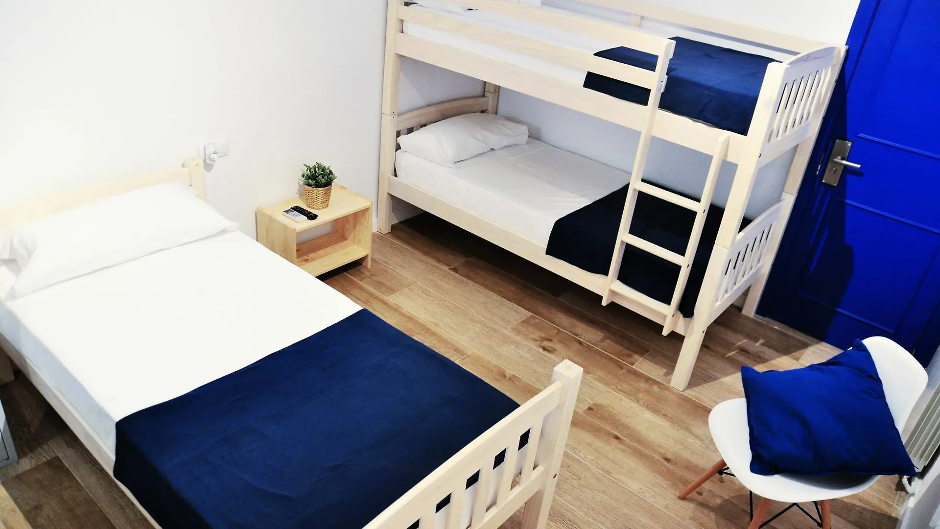 Guest house Hostal Porto Mar Salou