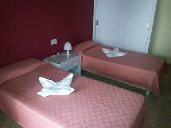 Hostal Porto Mar Salou Guest house